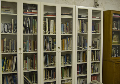 Dedicated Lending and Reference Library Dedicated Lending and Reference Library